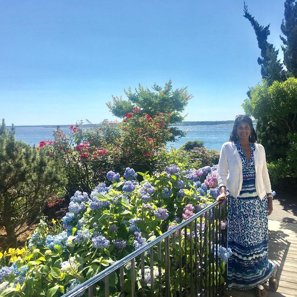 Meet your Posher, Uma - Picture 1 of 1